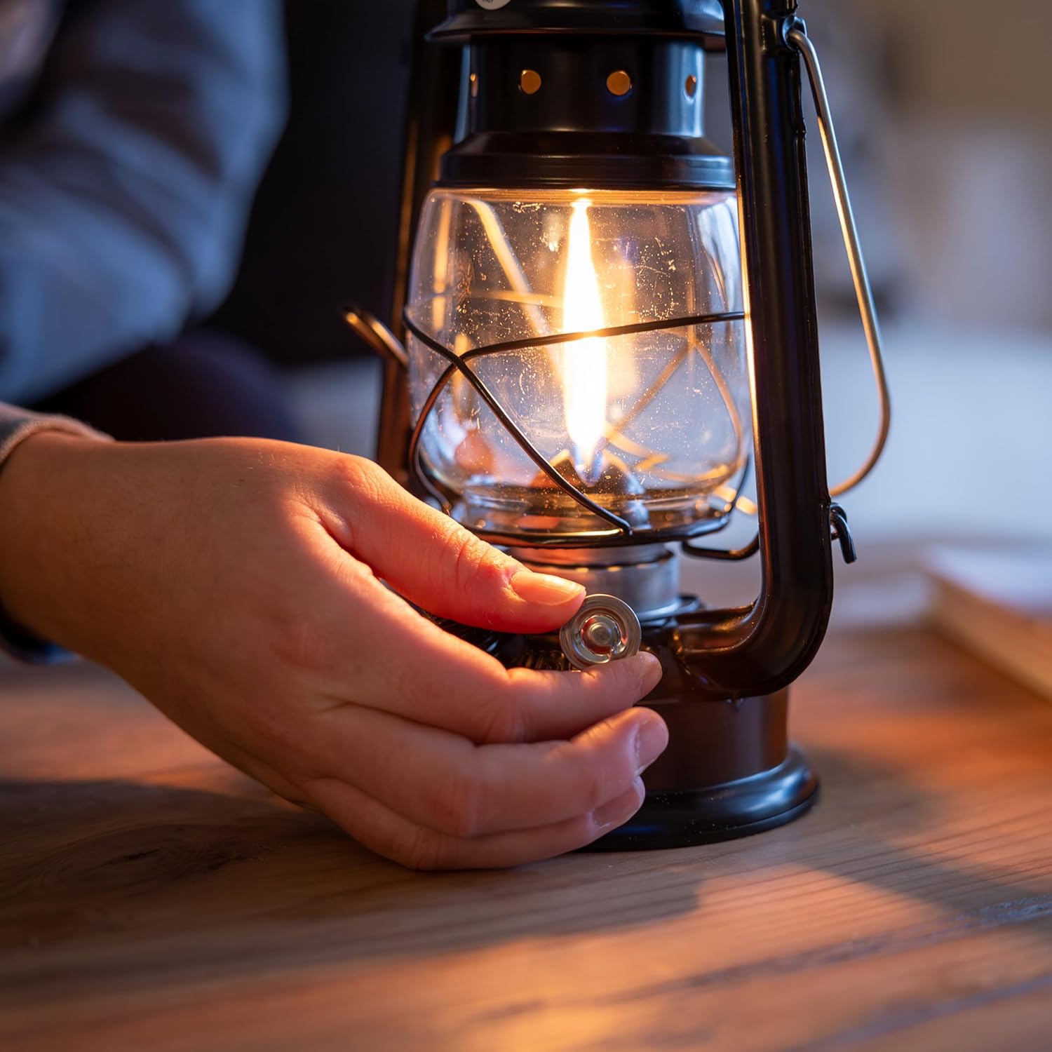 Vintage Hurricane Oil Lamp, Bl - Power Outage Light 评论和价格